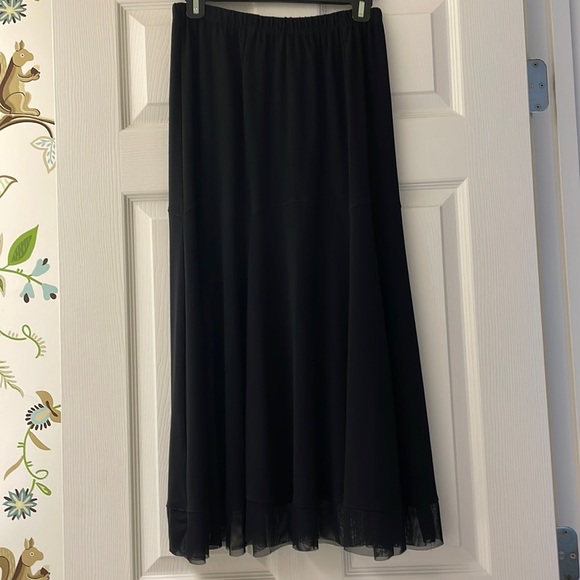 Clara S Black Maxi Skirt – Size L - Picture 1 of 3
